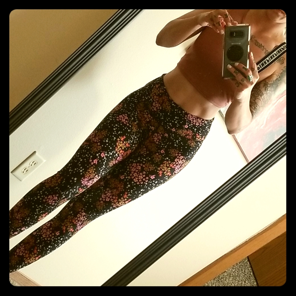 💥VSX Leggings - Picture 2 of 2